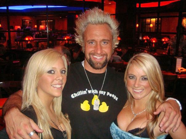 Jeff Reed Chilling With His Peeps