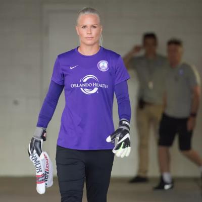 Ashlyn Harris