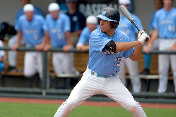 Mariners bring back Dustin Ackley on a minor-league contract