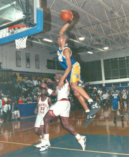 Photo Vince Carter High School Dunk 3 Tar Heel Times